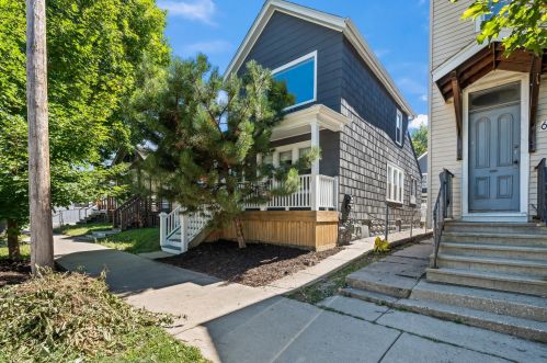 631 Bruce St, Milwaukee WI 53204-1531 exterior