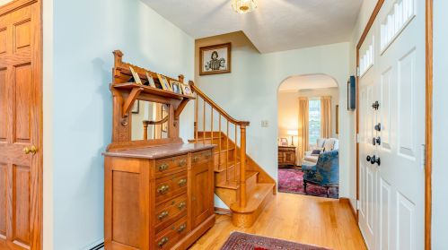 15 Buckingham Dr, Concord NH 03304-5208 exterior