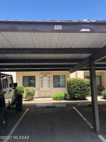 455 Kelso St, Tucson AZ  85705-4768 exterior