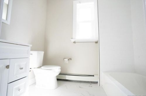 410 Commonwealth Ave, New Britain CT 06053-2404 exterior