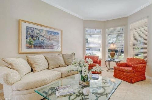 5706 Lago Villaggio Way, Naples FL 34104-5740 exterior