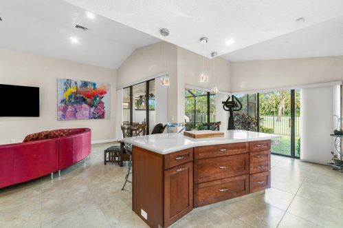 11123 Highland Cir, Boca Raton FL  33428-2719 exterior