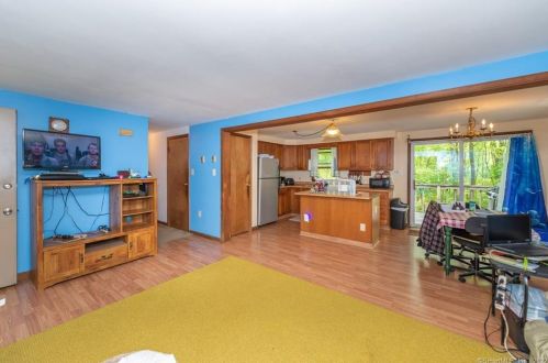 210 Geer Rd, Exeter CT 06249-2604 exterior