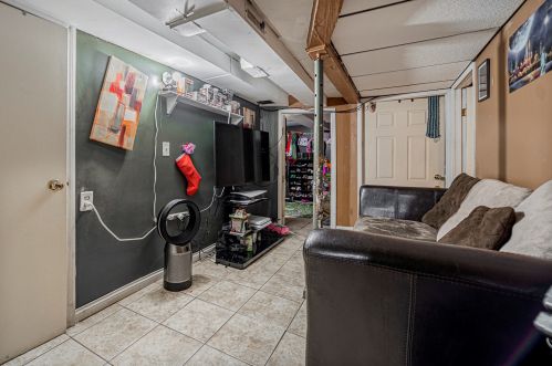 2530 56 Ct, Chicago IL 60804-2720 exterior