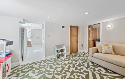 3812 Kildare Ave, Chicago IL 60641-3047 exterior