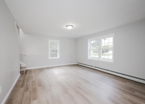 45 Temple Rd, New Ipswich NH 03071-3429 exterior