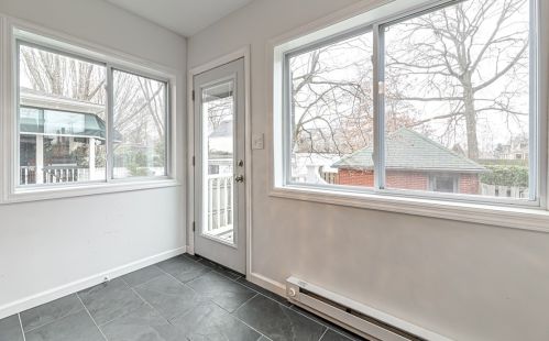 409 Hutchinson Ave, Pittsburgh PA 15218-1327 exterior