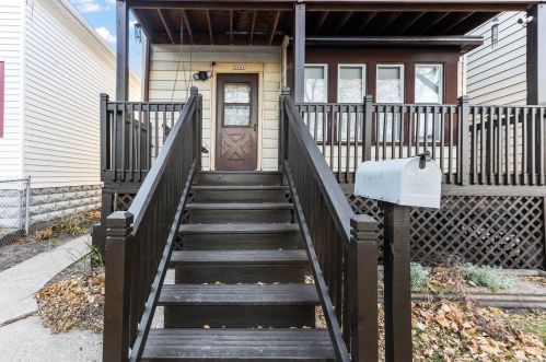 2041 25th St, Milwaukee, WI 53204-3642