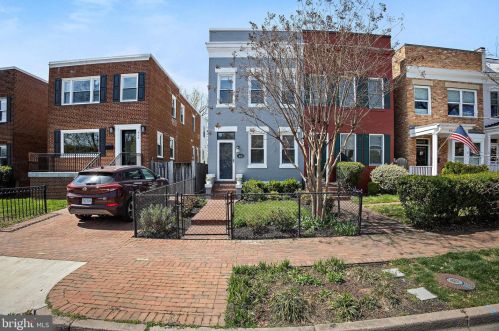 418 Fayette St, Alexandria VA 22314-2228 exterior