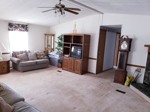 585 Huntsbridge Rd, Matteson IL 60443-2126 exterior