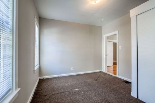 50 Dawes St, Springfield MA 01109-3040 exterior