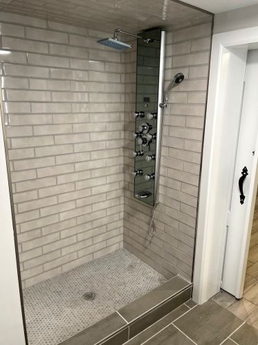 7816 Hermitage Ave, Chicago IL  60620-4415 exterior