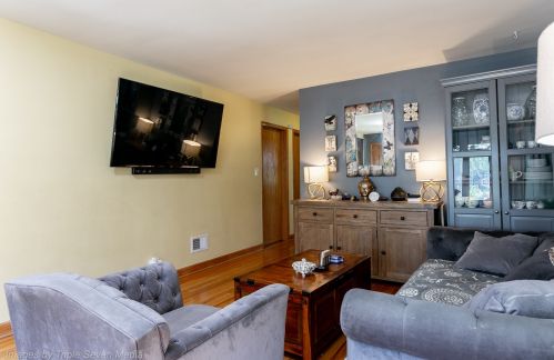 6024 Keating Ave, Chicago IL  60629-5410 exterior