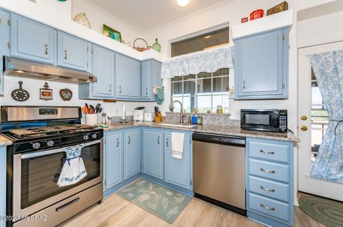 513 Riverdale Ct, Green Valley AZ 85614-3524 exterior