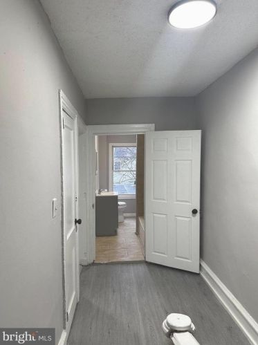 102 Spring St, Trenton NJ  08618-4839 exterior