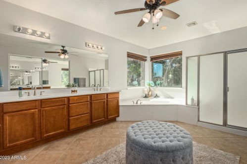 1623 Kaibab Dr, Chandler AZ 85249-3071 exterior