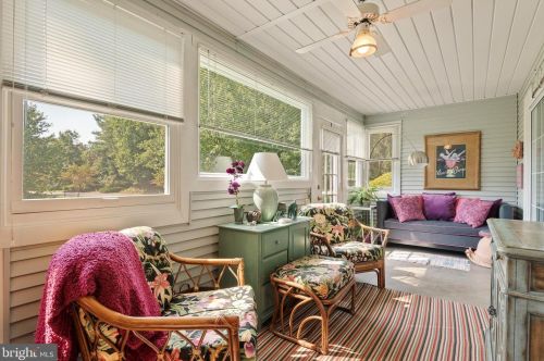 804 Country Pl Dr, Lancaster PA 17601-1793 exterior