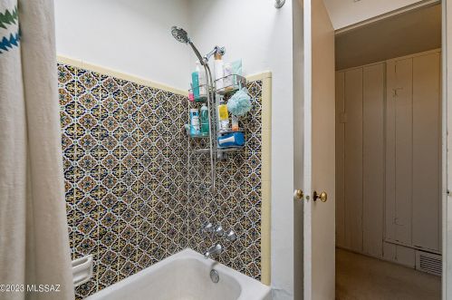 5732 Mabel St, Tucson AZ  85712-5013 exterior