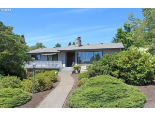 6325 90th Ave, Portland OR  97266-5213 exterior