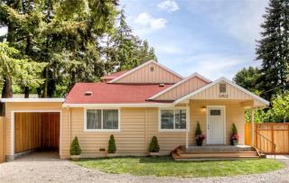 12922 2nd Ave, Seattle WA  98146-3311 exterior