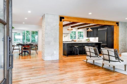 1493 Epping Forest Dr, Atlanta GA  30319-2553 exterior