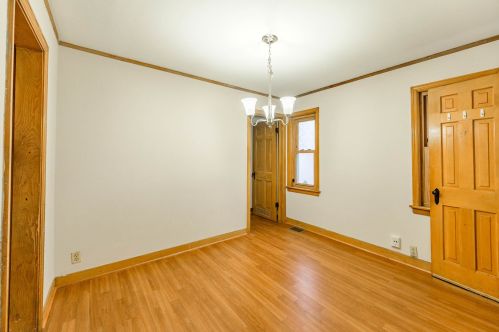 4738 Laporte Ave, Chicago IL 60803-6806 exterior