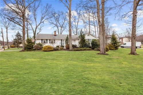 50 Fairmount Ave, Edison, NJ 08820-2030