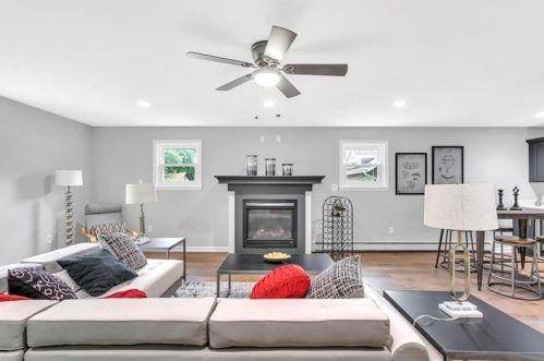 3914 Kleber St, Pittsburgh PA  15212-1516 exterior