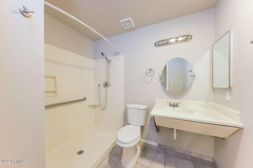 3022 Anderson Dr, Phoenix AZ  85053-1903 exterior