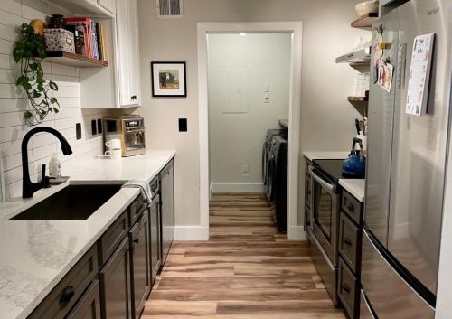 633 Granville Ct, Atlanta GA 30328-3443 exterior