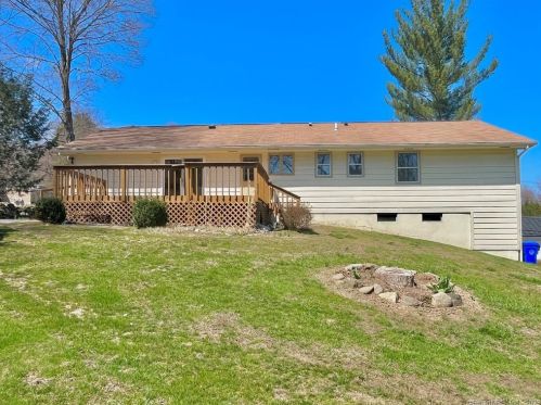 503 Litchfield St, Torrington, CT 06790-6604