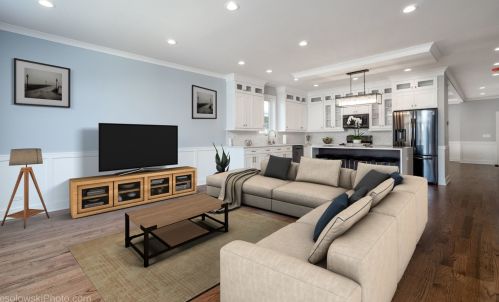 5520 Luna Ave, Chicago IL  60630-1312 exterior