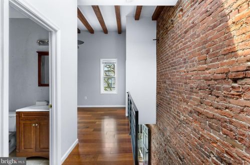 1234 Carrollsburg Pl, Washington DC 20024-4144 exterior