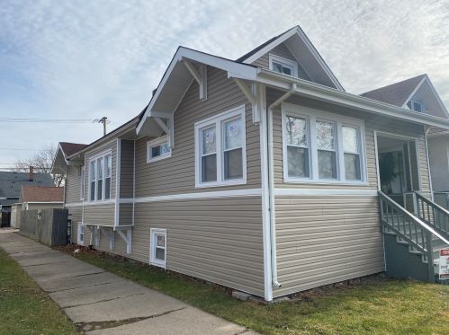 5701 Spaulding Ave, Chicago, IL 60629-3135