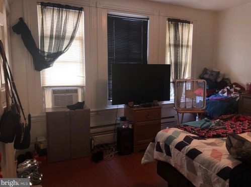 3741 15 St, Philadelphia PA 19140-3601 exterior