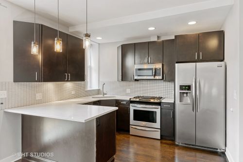 1525 Claremont Ave, Chicago, IL 60622-1711