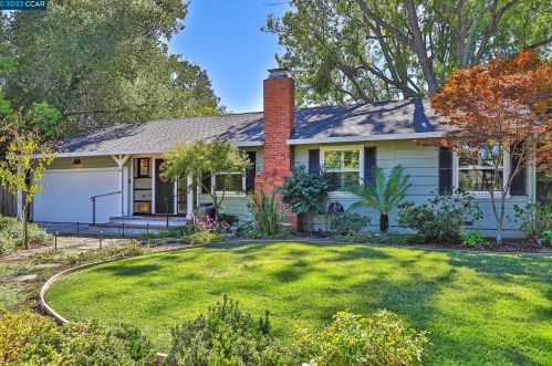 81 Byron Dr, Concord CA 94523-4102 exterior