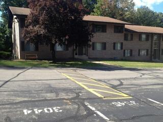 3050 Sanlin Dr, Moon Twp PA  15108-2876 exterior