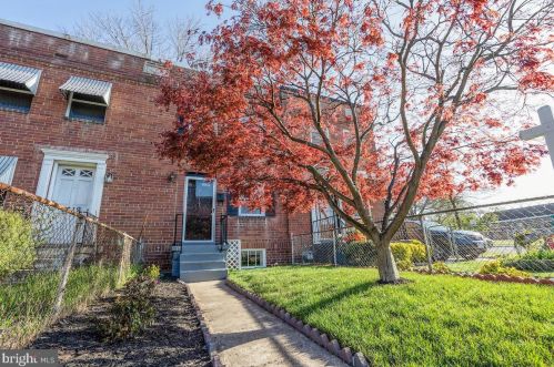 1717 Cameron St, Alexandria, VA 22314-2706