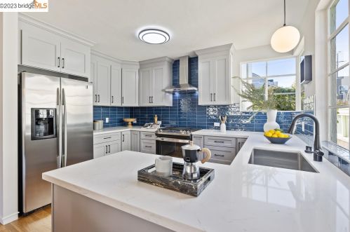 1410 Lincoln St, Berkeley CA 94702-1229 exterior