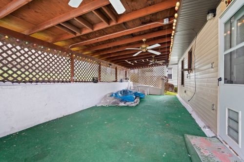 138 Rockwood Ave, Pittsburgh PA 15234-1303 exterior