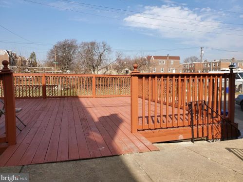 7054 Dorcas St, Philadelphia PA 19111-4111 exterior