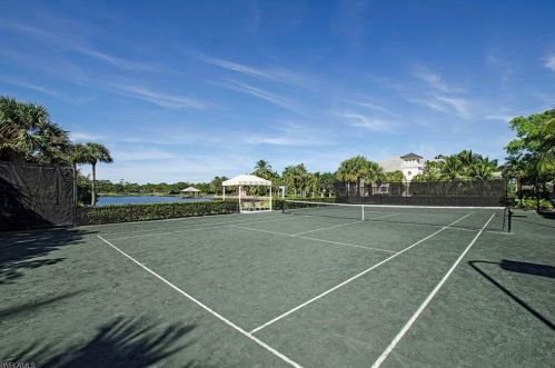 9022 Cascada Way, Naples FL 34114-6459 exterior