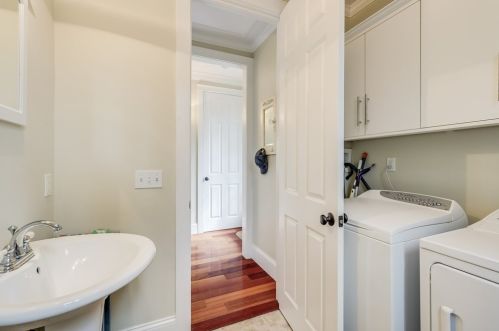 335 Massasoit Trl, Eastham MA 02642-4106 exterior