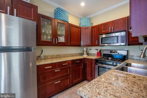 1624 D St, Washington DC  20003-2440 exterior