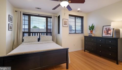 915 19 St, Philadelphia PA 19146-2638 exterior