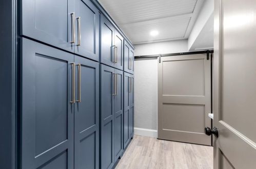 965 Grn St Cir, Gainesville GA 30501-2204 exterior