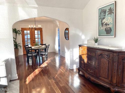 239 Mariposa St, Altadena CA  91001-5133 exterior