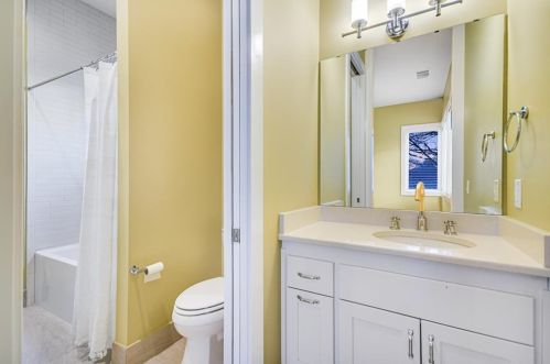 4105 Burnet Rd, Austin TX exterior