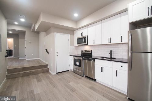 1906 23 St, Philadelphia PA 19145-2601 exterior